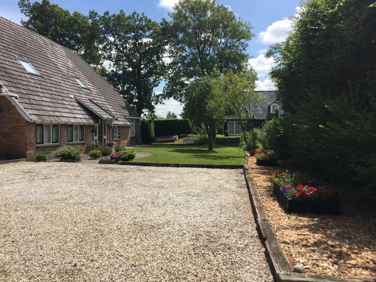Bed En Breakfast De Houtwiel De Falom Екстериор снимка